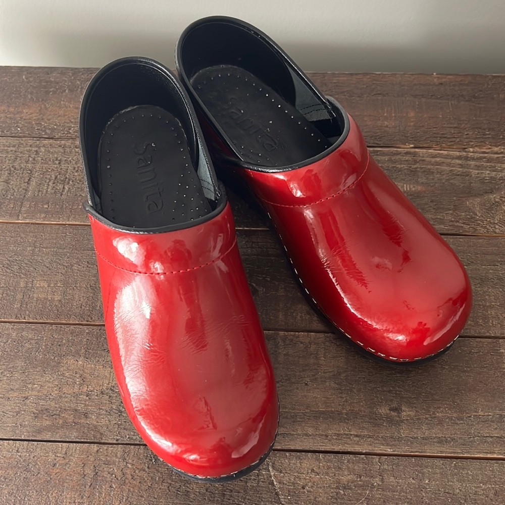 Sanita clogs, barely worn, size 38
